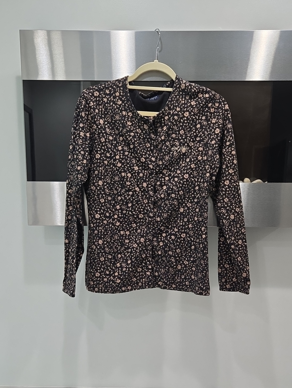Pepe Jeans Black Floral Button-Down Shirt with Beige Accents